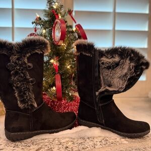 Natural Soul Black Faux Fur Lined Winter Boots